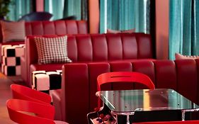 Travelodge Hotel Sydney